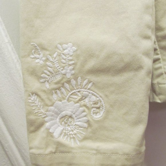 Denim & Co Embroidered Jacket w White Flowers - Picture 5 of 12
